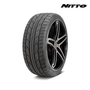 LLANTA NITTO NT555 195/50R15 82V